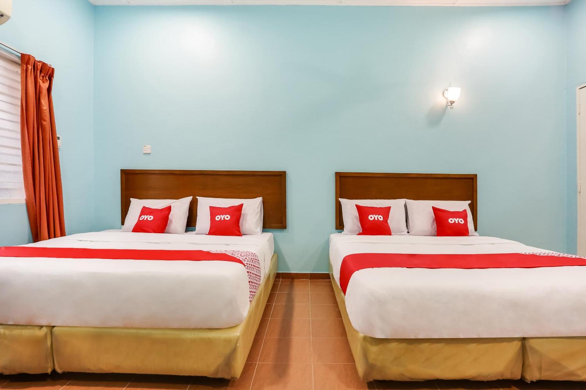 Oyo 44094 Bangi Lanai Hotel Ngoại thất bức ảnh