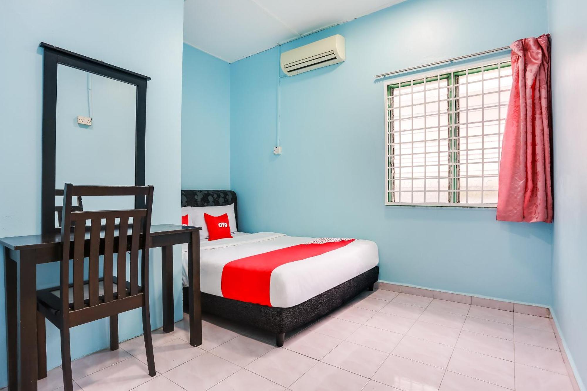 Oyo 44094 Bangi Lanai Hotel Ngoại thất bức ảnh