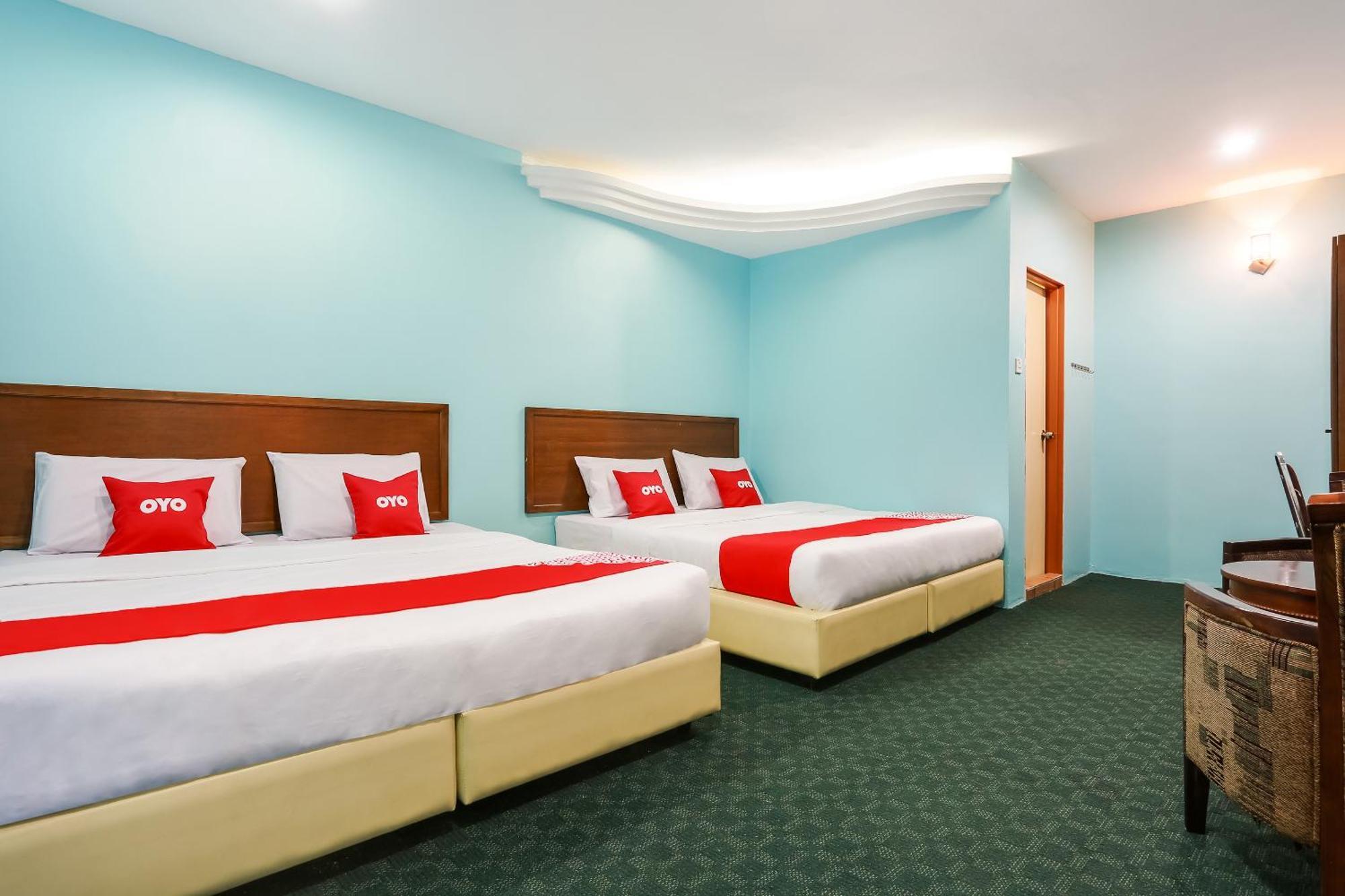 Oyo 44094 Bangi Lanai Hotel Ngoại thất bức ảnh