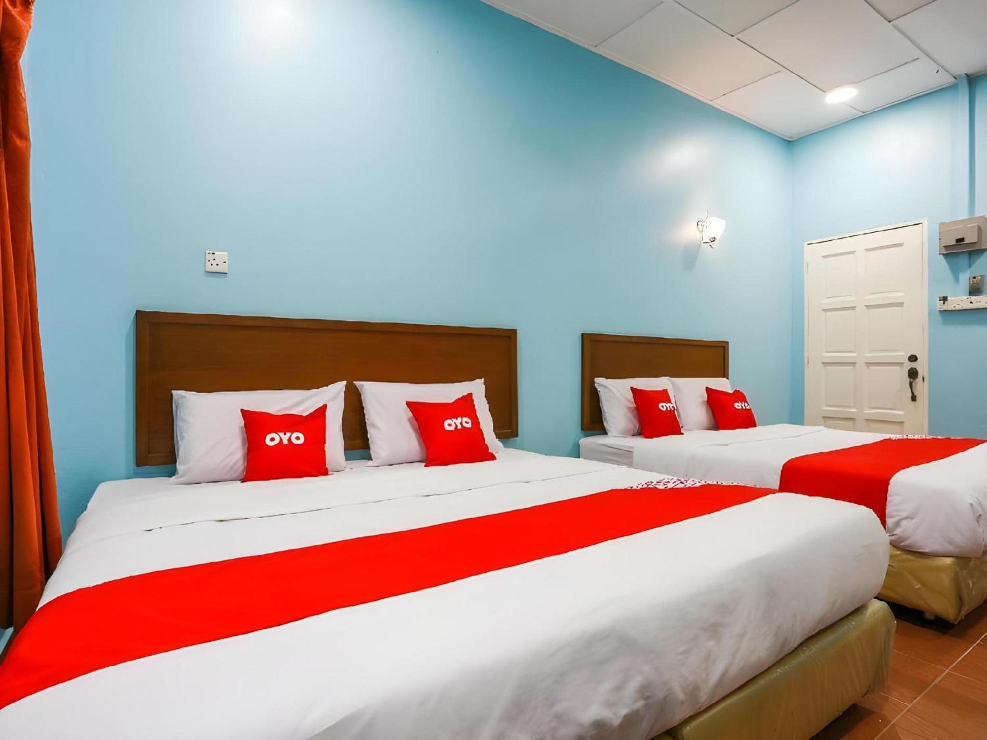 Oyo 44094 Bangi Lanai Hotel Ngoại thất bức ảnh
