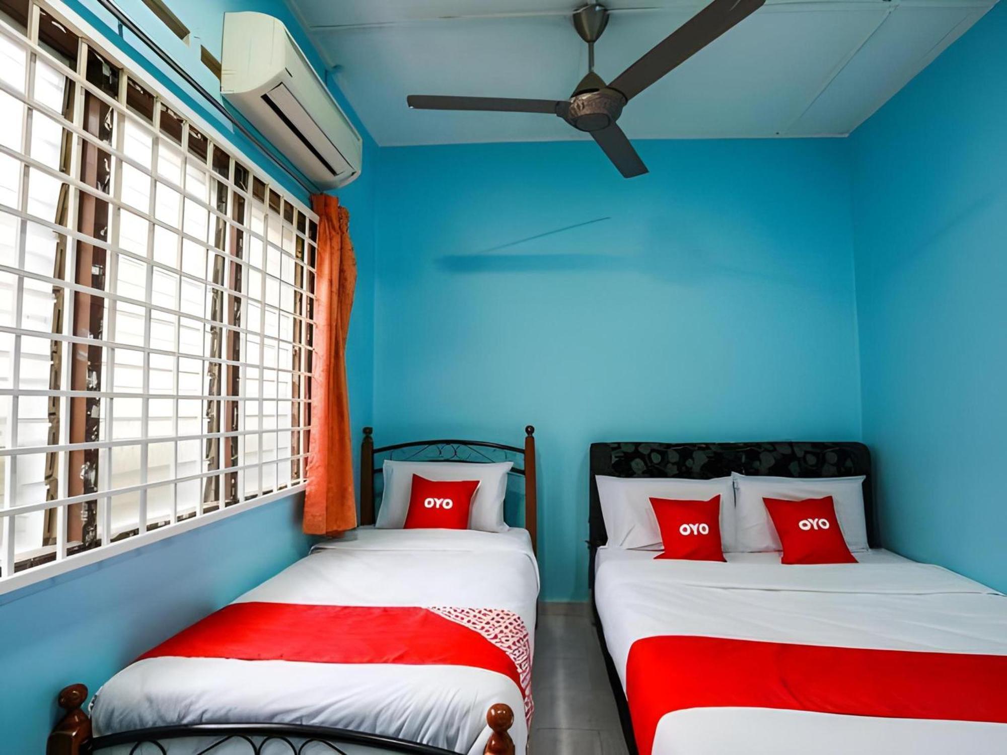 Oyo 44094 Bangi Lanai Hotel Ngoại thất bức ảnh
