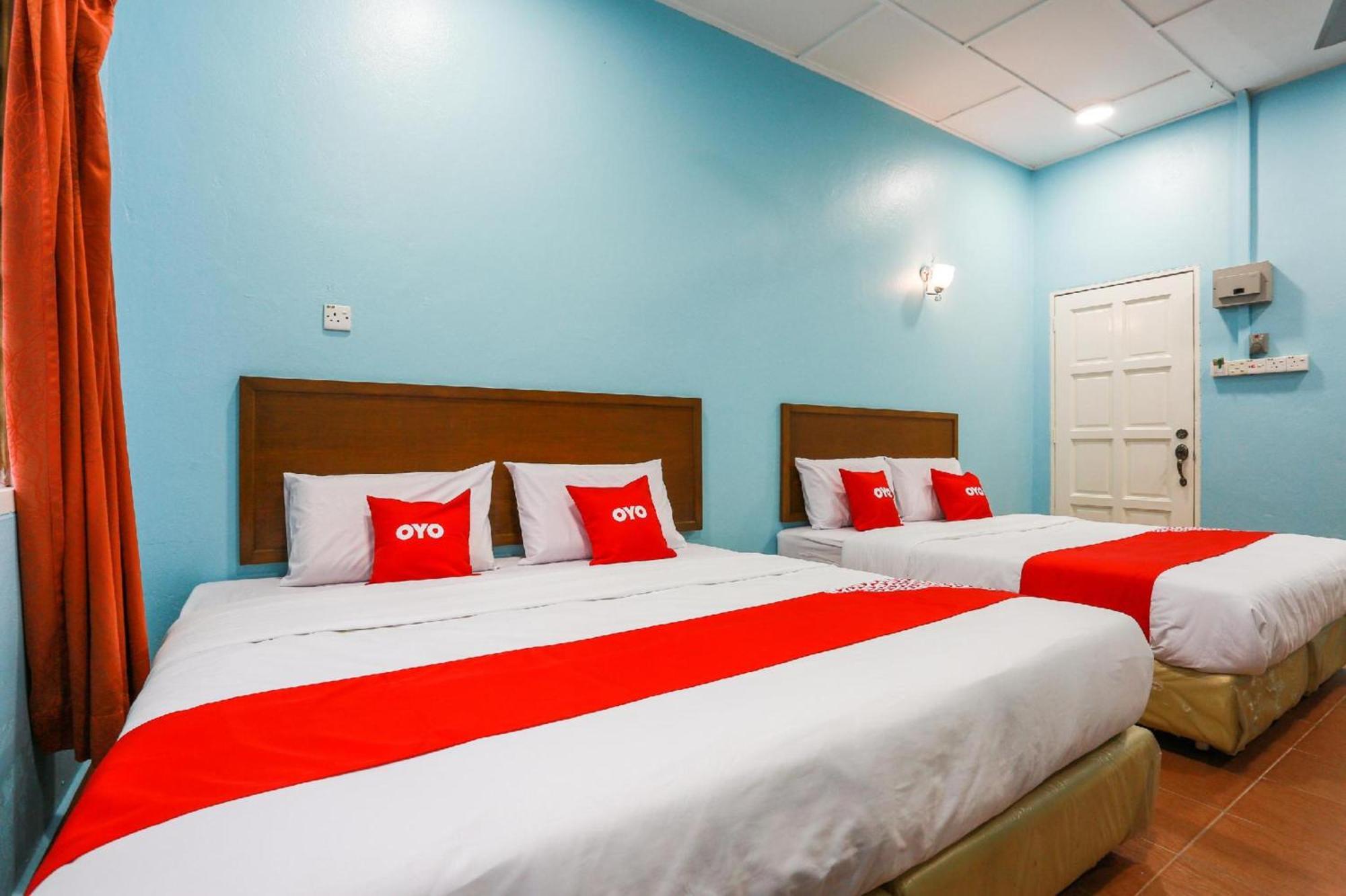 Oyo 44094 Bangi Lanai Hotel Ngoại thất bức ảnh